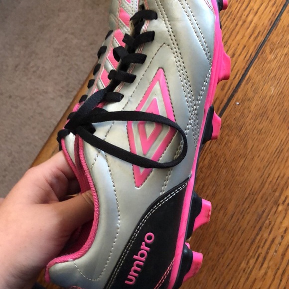 Cleats - Picture 2 of 4